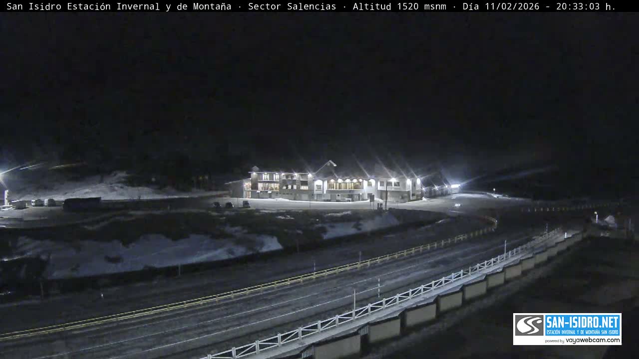 Estación San Isidro Hotel Area Live Cam - León, Castile&Leon, Spain