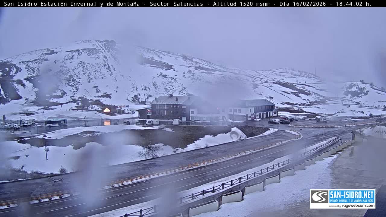 Estación San Isidro Hotel Area Live Cam - León, Castile&Leon, Spain