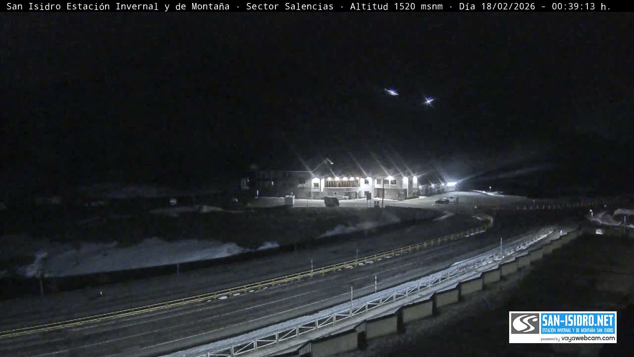 Estación San Isidro Hotel Area Live Cam - León, Castile&Leon, Spain