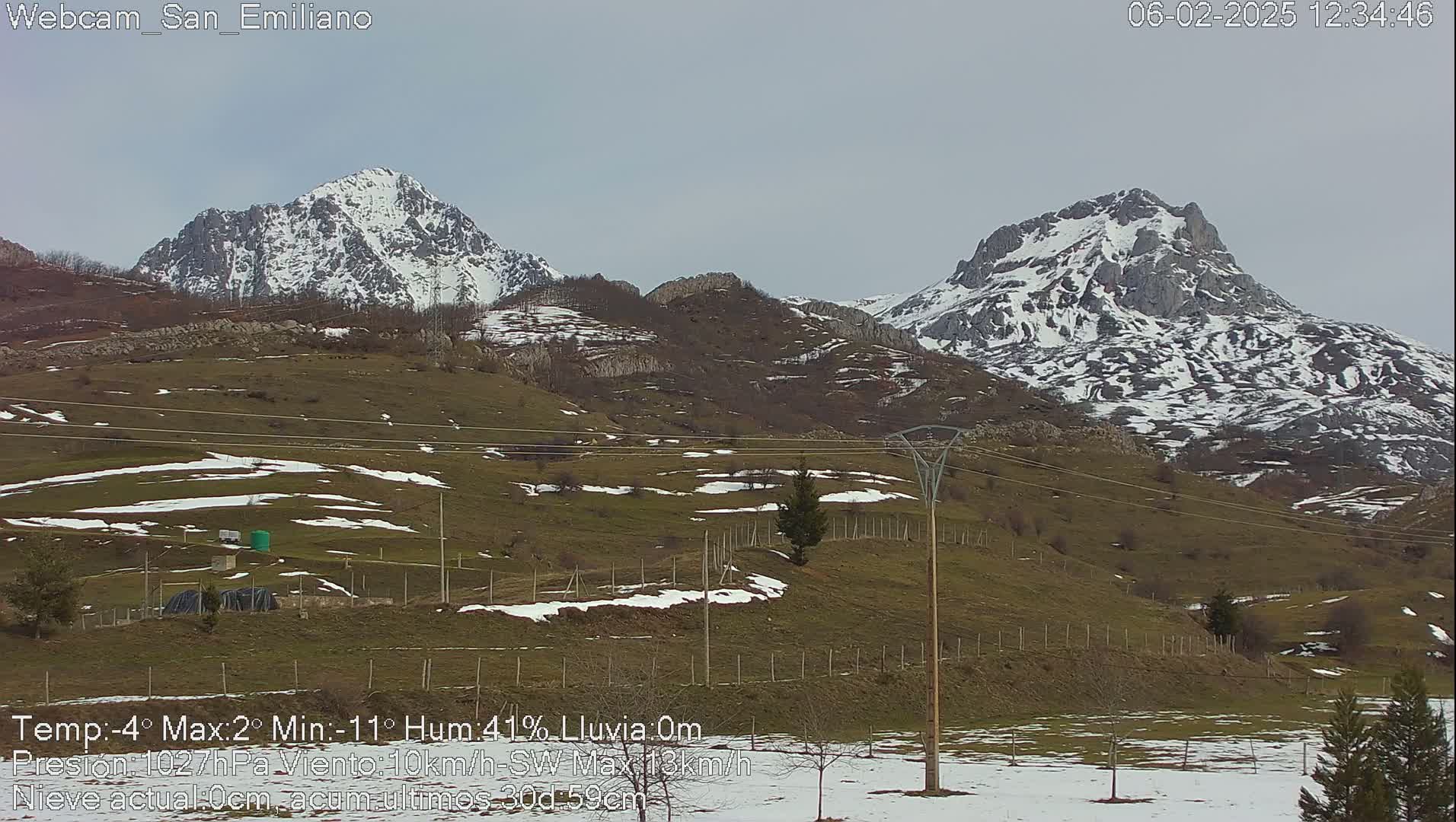 Peña Ubiña (Ubina Mount Peaks) From Babia  Panaromic Live Cam - León, Castile&Leon, Spain