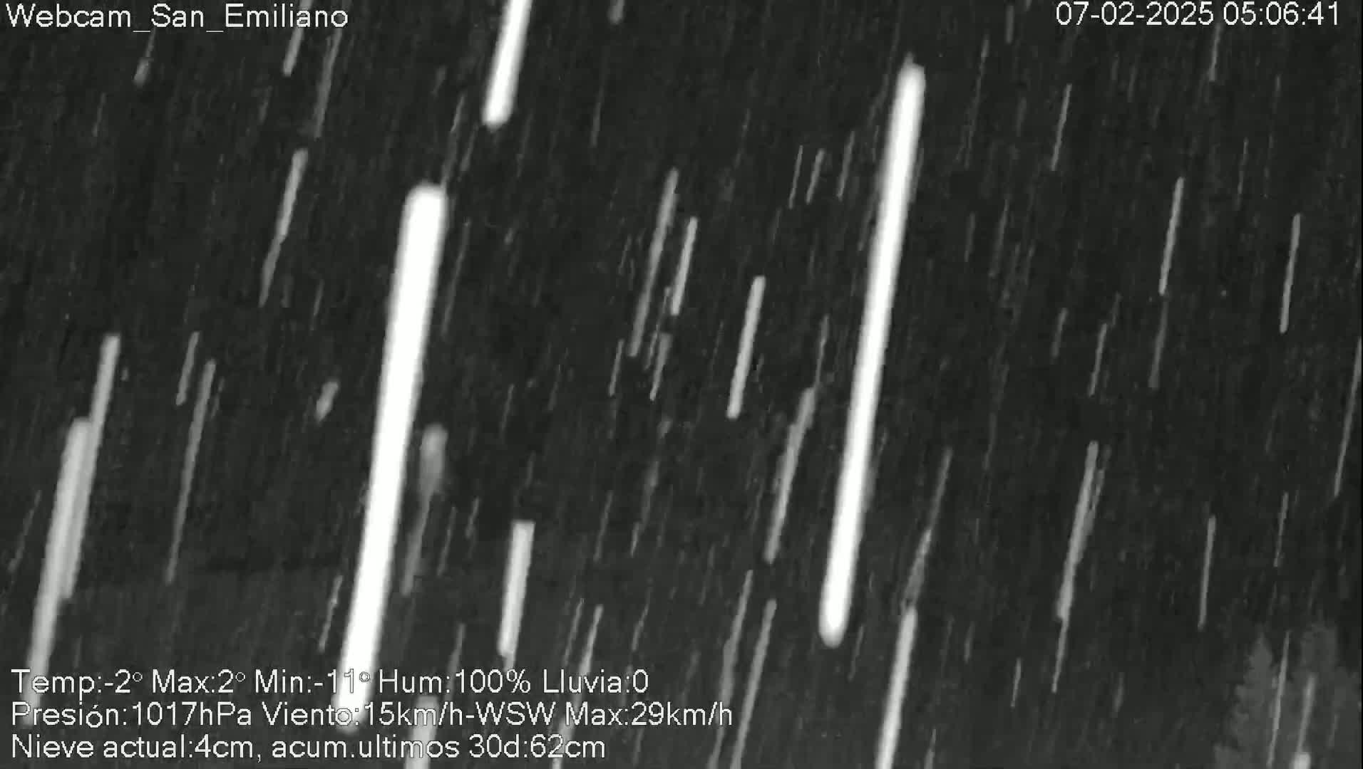 Peña Ubiña (Ubina Mount Peaks) From Babia  Panaromic Live Cam - León, Castile&Leon, Spain