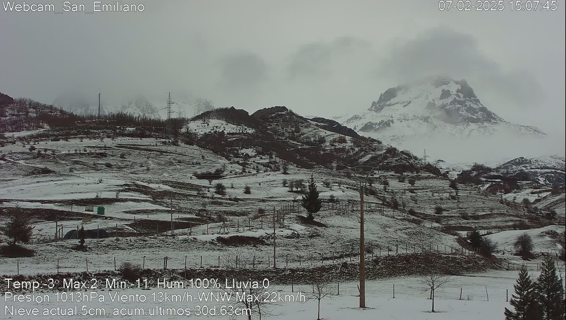 Peña Ubiña (Ubina Mount Peaks) From Babia  Panaromic Live Cam - León, Castile&Leon, Spain