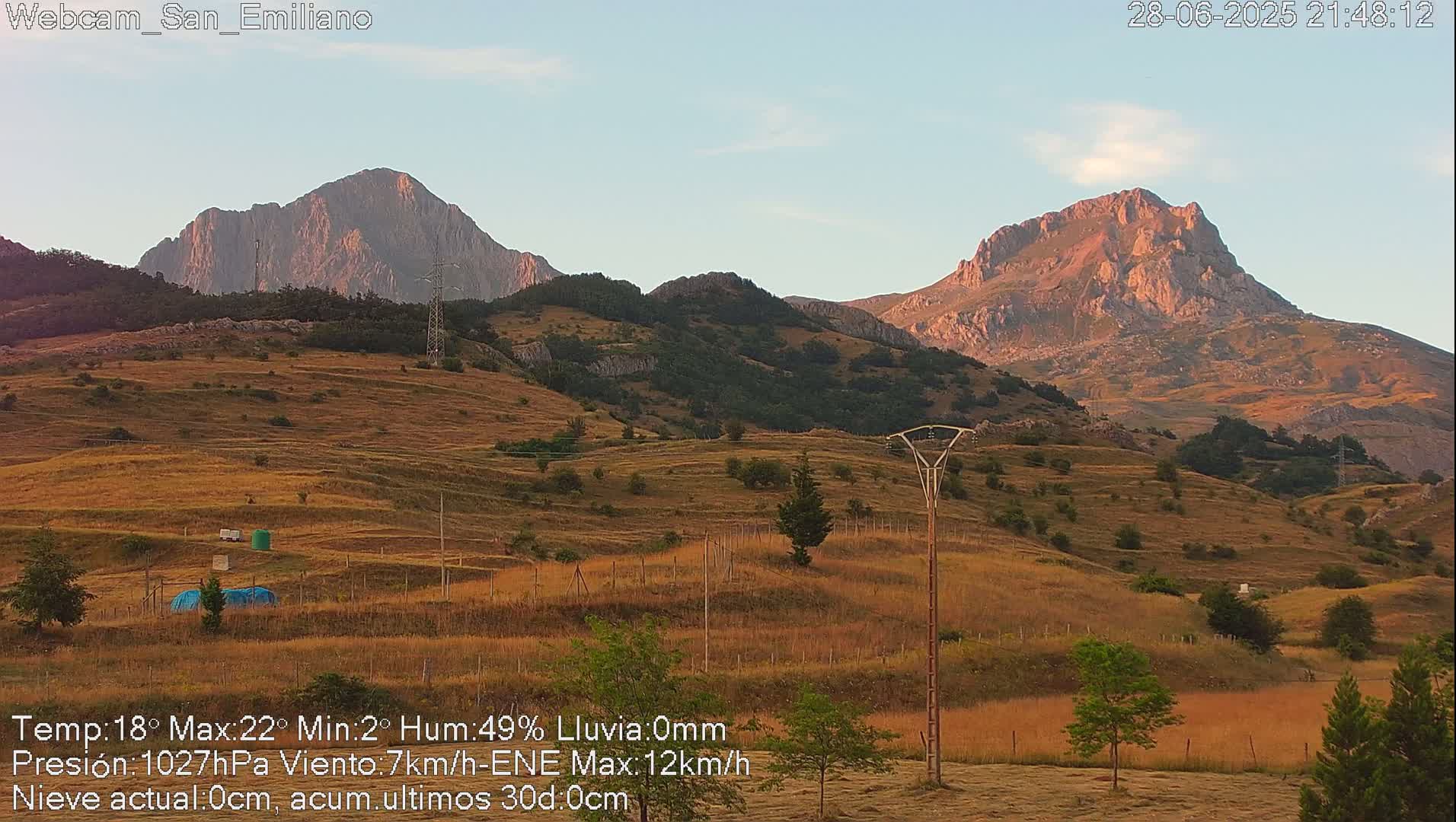 Peña Ubiña (Ubina Mount Peaks) From Babia  Panaromic Live Cam - León, Castile&Leon, Spain