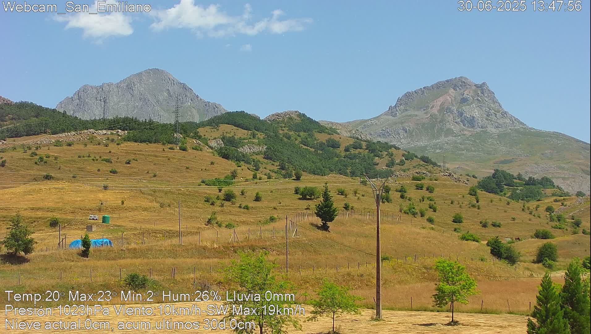 Peña Ubiña (Ubina Mount Peaks) From Babia  Panaromic Live Cam - León, Castile&Leon, Spain