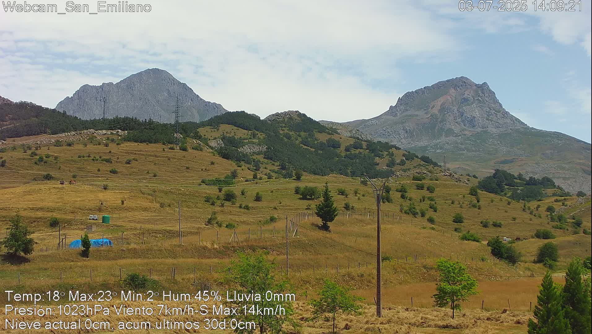 Peña Ubiña (Ubina Mount Peaks) From Babia  Panaromic Live Cam - León, Castile&Leon, Spain