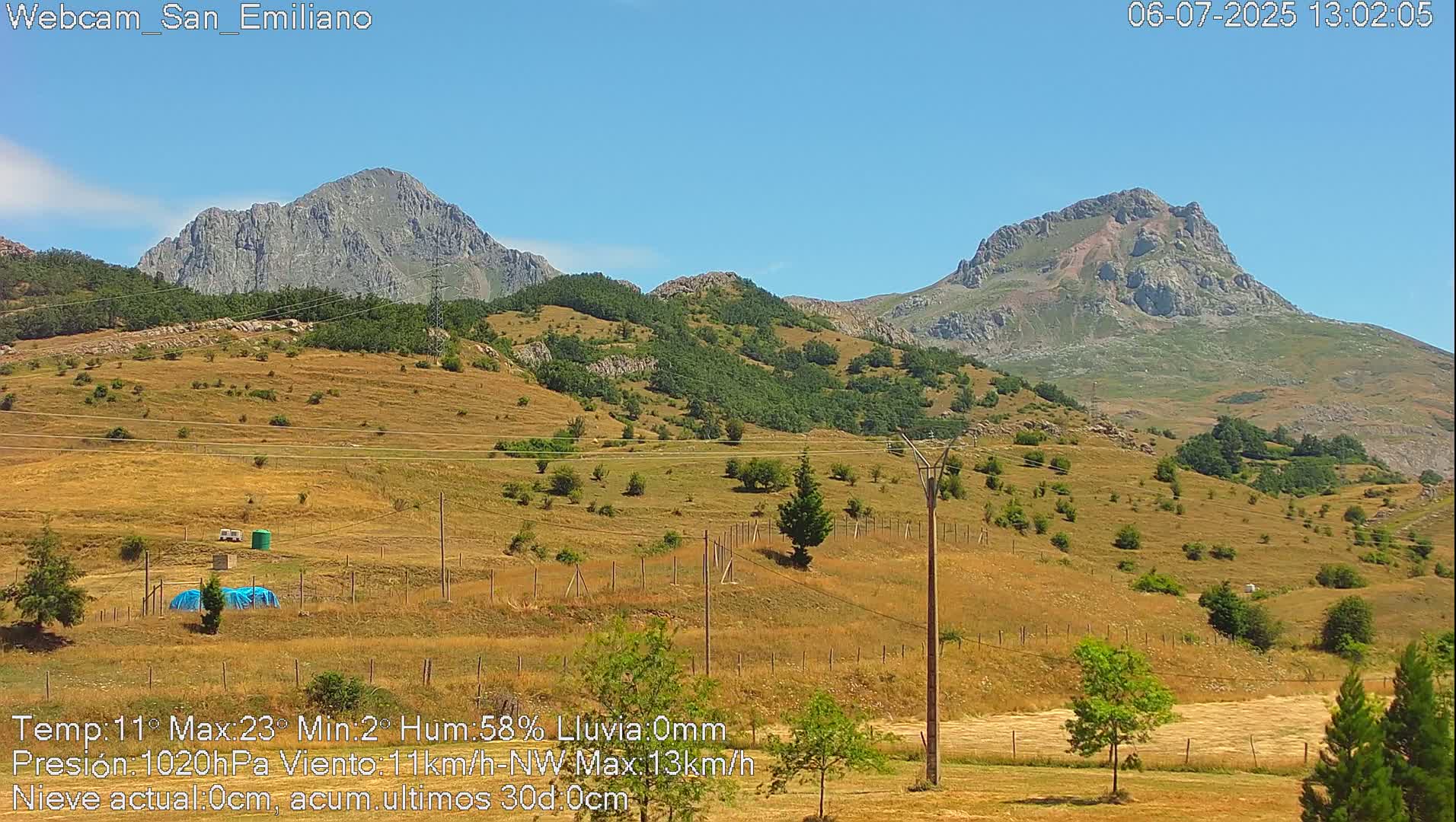 Peña Ubiña (Ubina Mount Peaks) From Babia  Panaromic Live Cam - León, Castile&Leon, Spain