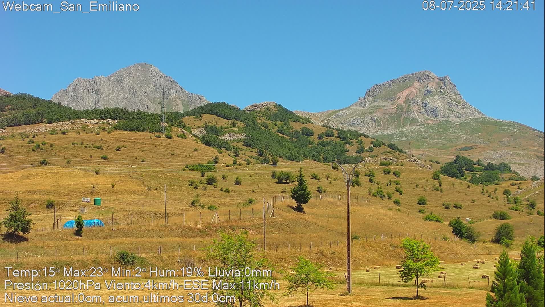 Peña Ubiña (Ubina Mount Peaks) From Babia  Panaromic Live Cam - León, Castile&Leon, Spain