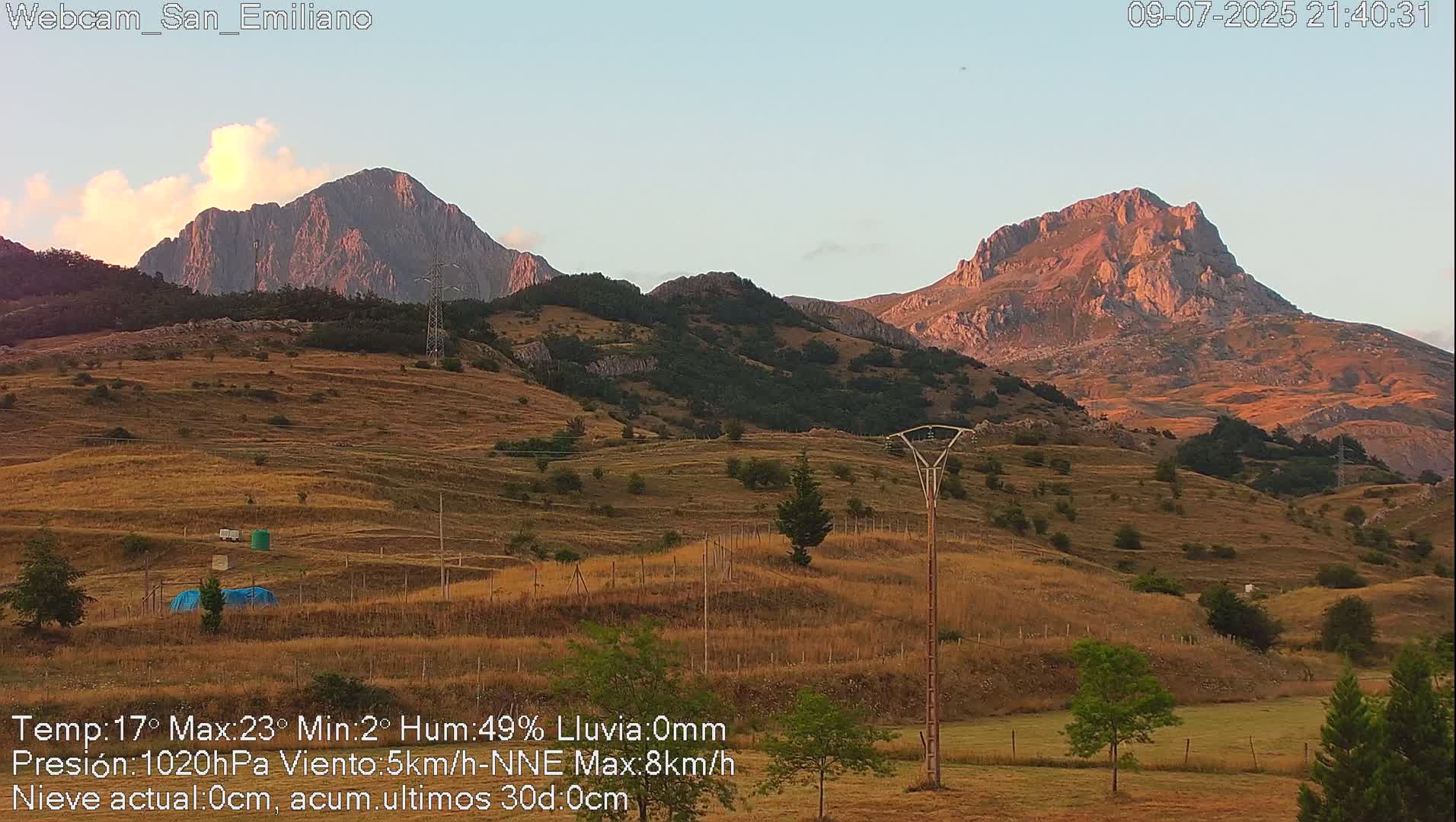 Peña Ubiña (Ubina Mount Peaks) From Babia  Panaromic Live Cam - León, Castile&Leon, Spain