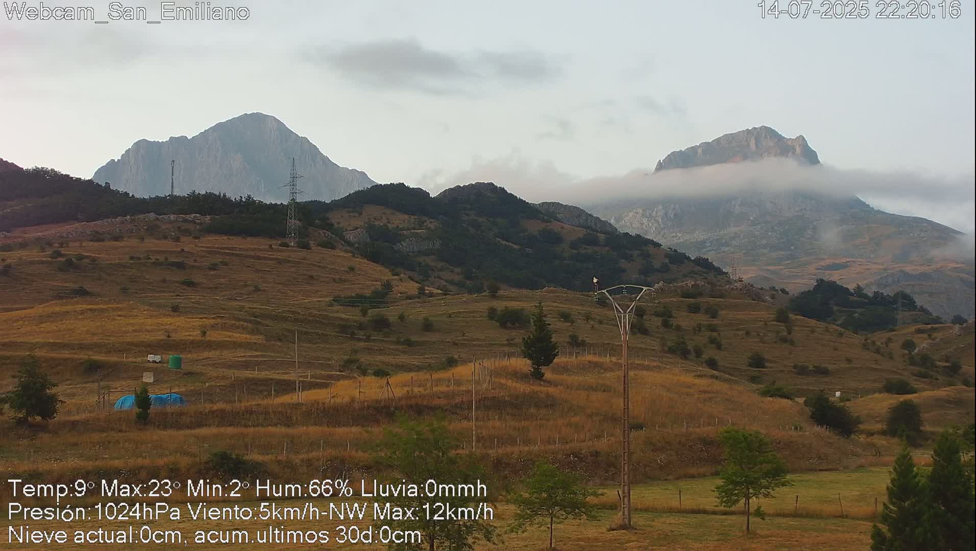 Peña Ubiña (Ubina Mount Peaks) From Babia  Panaromic Live Cam - León, Castile&Leon, Spain