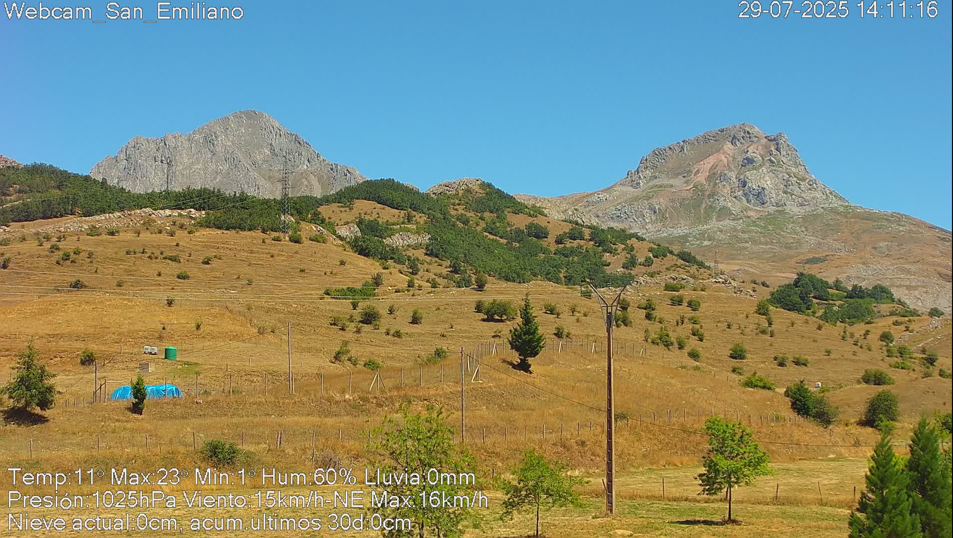 Peña Ubiña (Ubina Mount Peaks) From Babia  Panaromic Live Cam - León, Castile&Leon, Spain