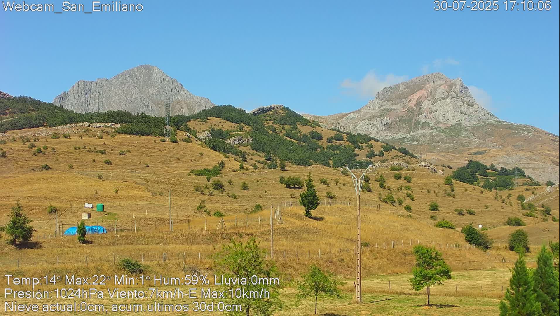 Peña Ubiña (Ubina Mount Peaks) From Babia  Panaromic Live Cam - León, Castile&Leon, Spain