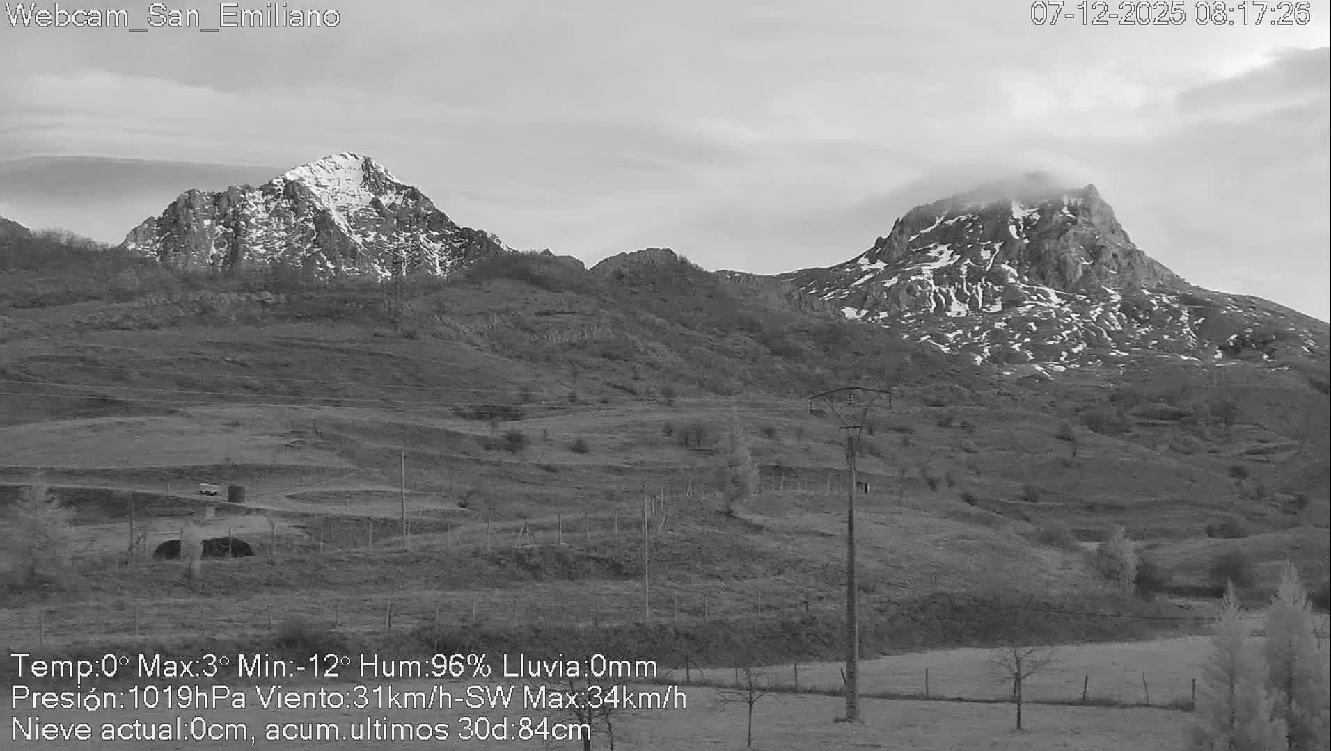 Peña Ubiña (Ubina Mount Peaks) From Babia  Panaromic Live Cam - León, Castile&Leon, Spain