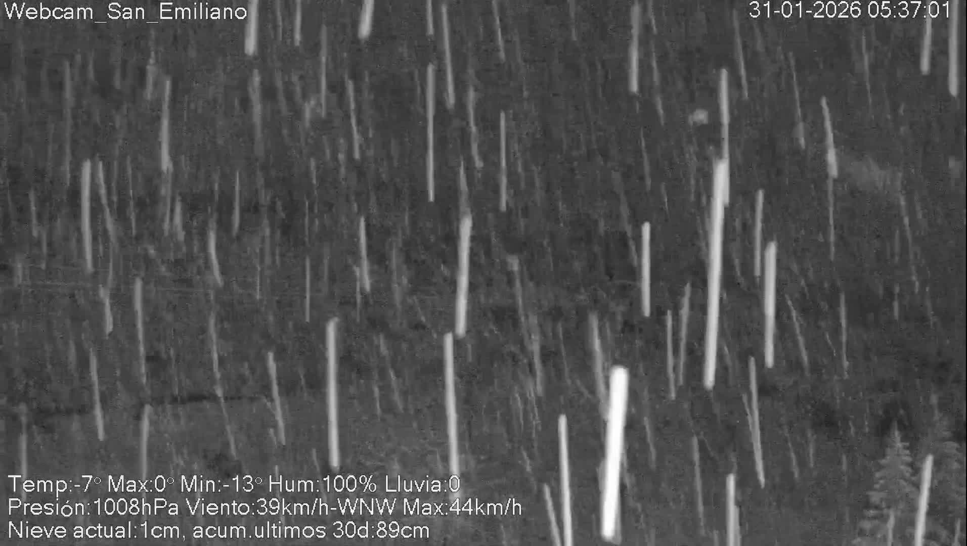Peña Ubiña (Ubina Mount Peaks) From Babia  Panaromic Live Cam - León, Castile&Leon, Spain