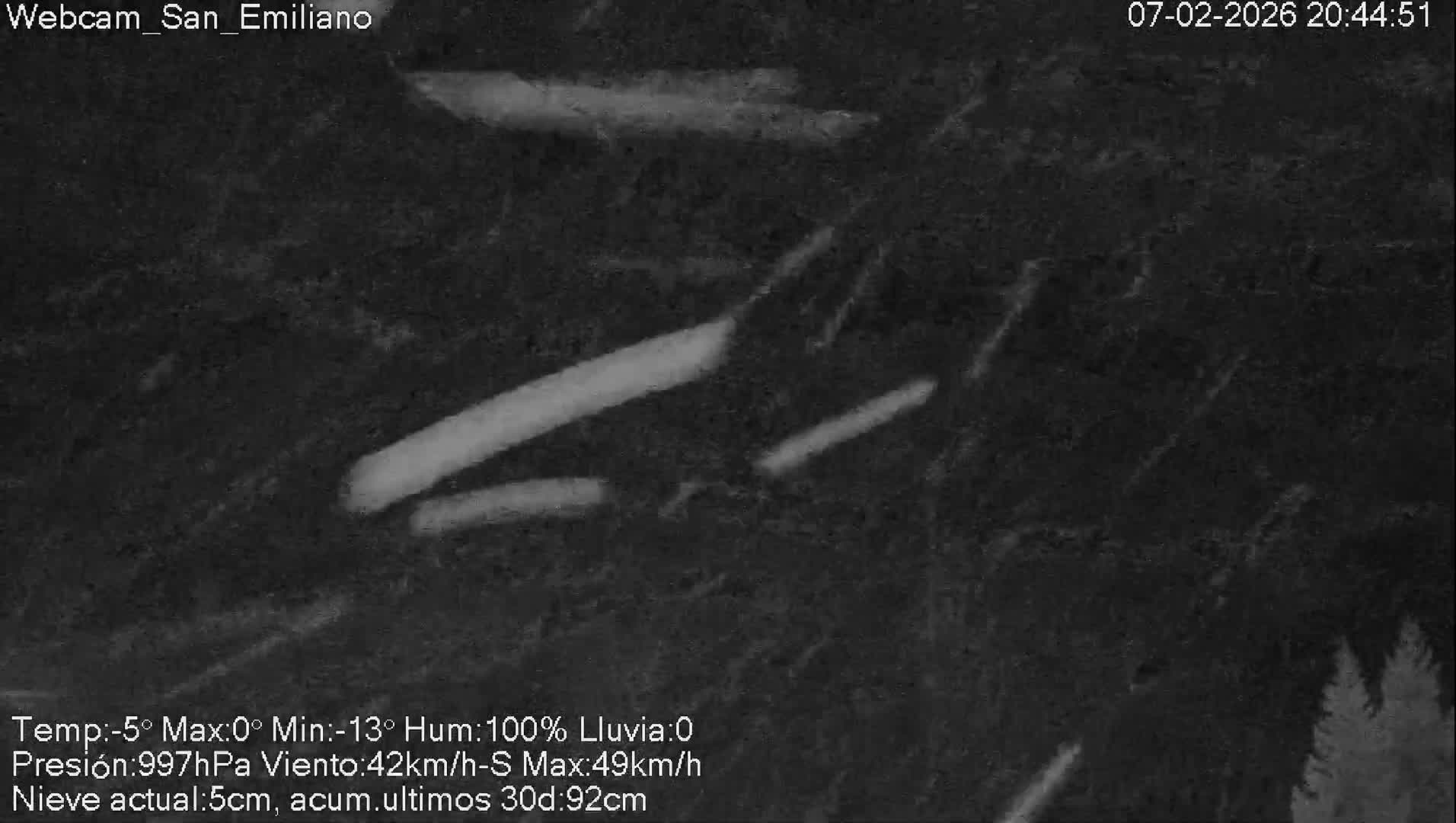 Peña Ubiña (Ubina Mount Peaks) From Babia  Panaromic Live Cam - León, Castile&Leon, Spain