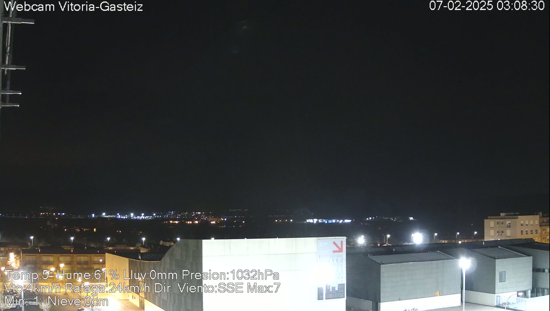  Gorbea Mount & Plain from Vitoria-Gasteiz Live Cam - Araba, Basque, Spain