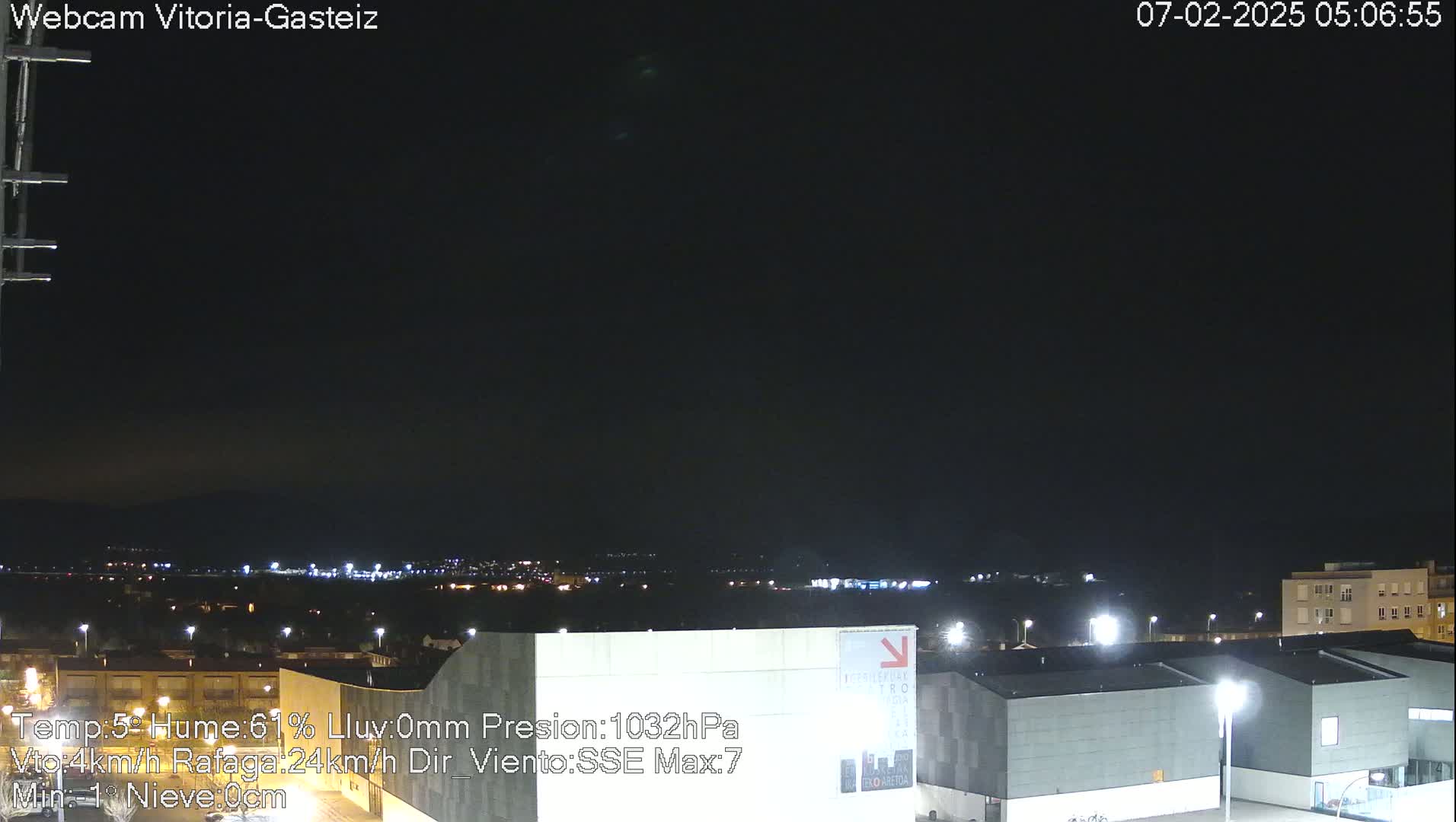  Gorbea Mount & Plain from Vitoria-Gasteiz Live Cam - Araba, Basque, Spain