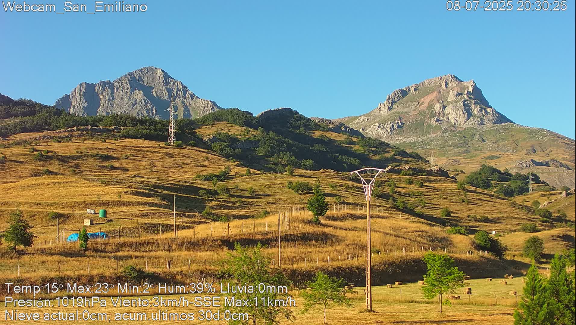 Gorbea Mount & Plain from Vitoria-Gasteiz Live Cam - Araba, Basque, Spain