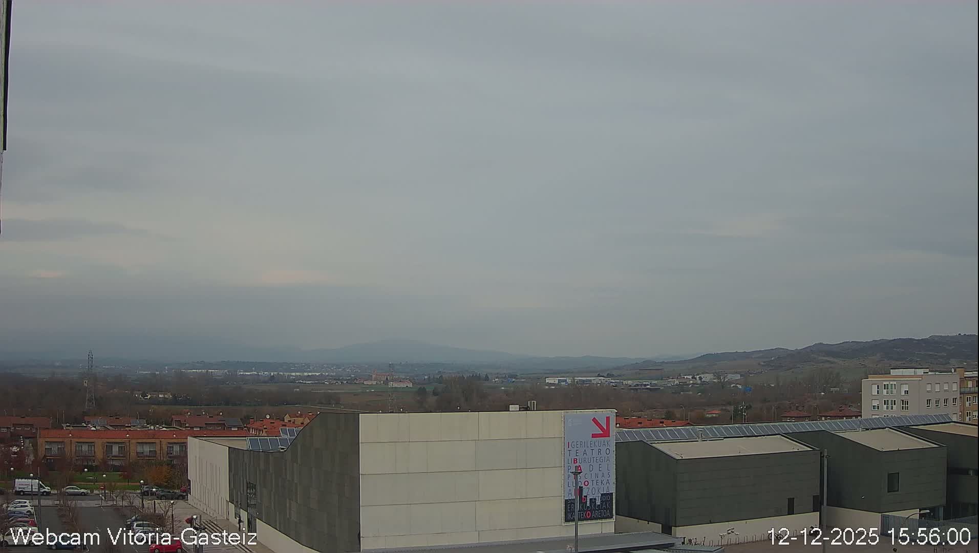 Gorbea Mount & Plain from Vitoria-Gasteiz Live Cam - Araba, Basque, Spain