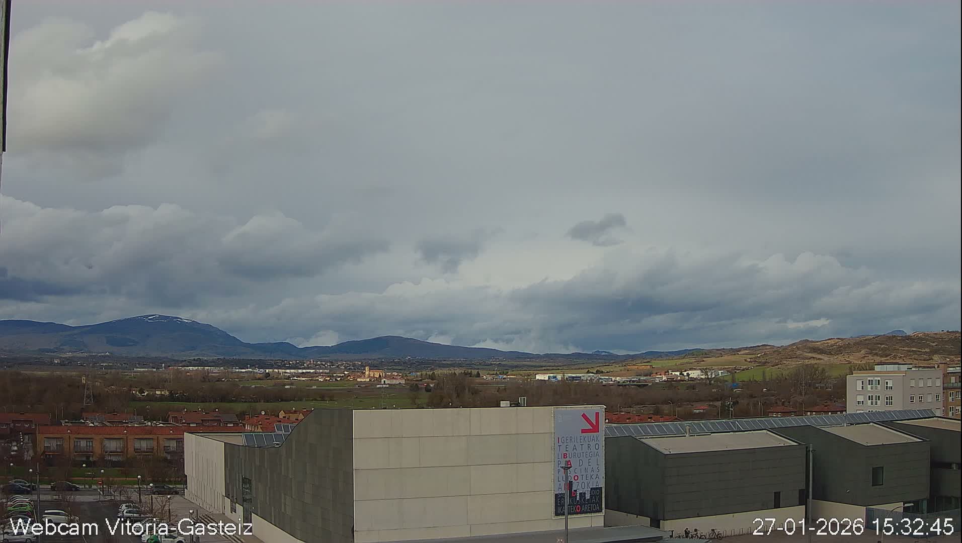 Gorbea Mount & Plain from Vitoria-Gasteiz Live Cam - Araba, Basque, Spain