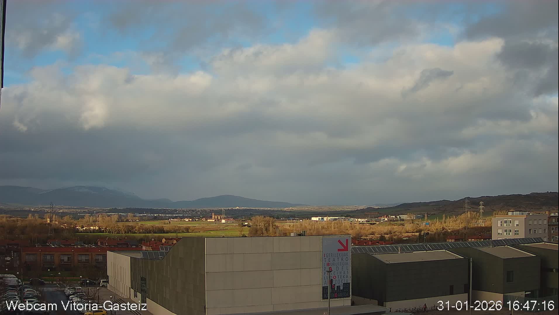 Gorbea Mount & Plain from Vitoria-Gasteiz Live Cam - Araba, Basque, Spain