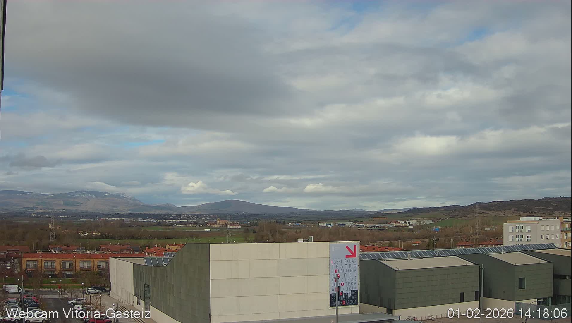 Gorbea Mount & Plain from Vitoria-Gasteiz Live Cam - Araba, Basque, Spain
