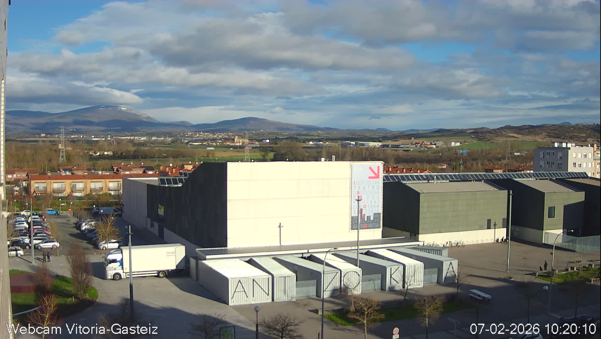 Gorbea Mount & Plain from Vitoria-Gasteiz Live Cam - Araba, Basque, Spain