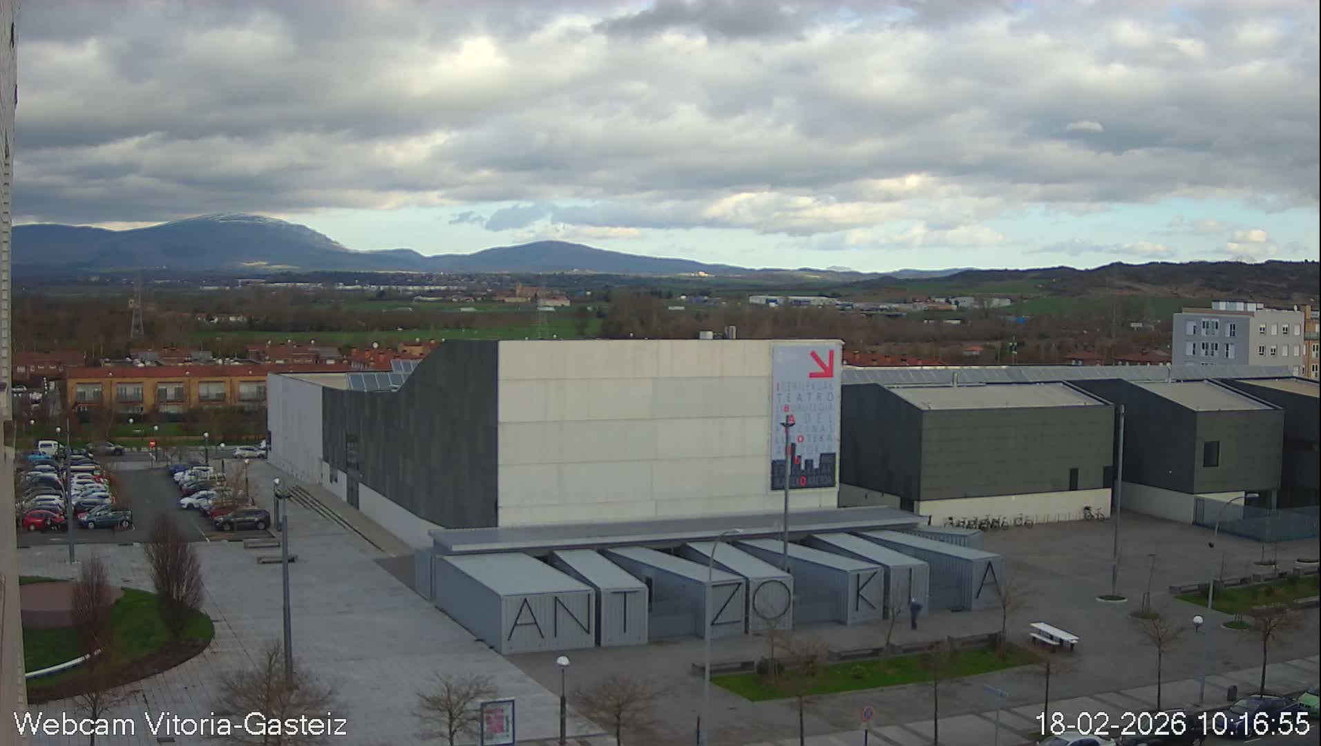 Gorbea Mount & Plain from Vitoria-Gasteiz Live Cam - Araba, Basque, Spain