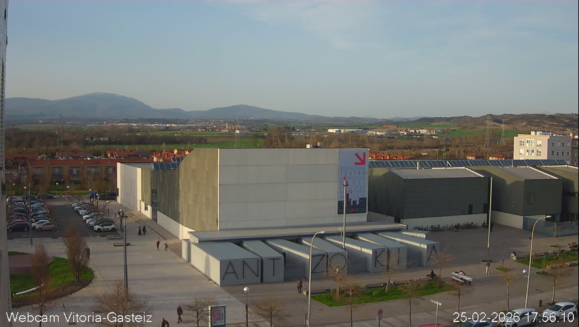 Gorbea Mount & Plain from Vitoria-Gasteiz Live Cam - Araba, Basque, Spain
