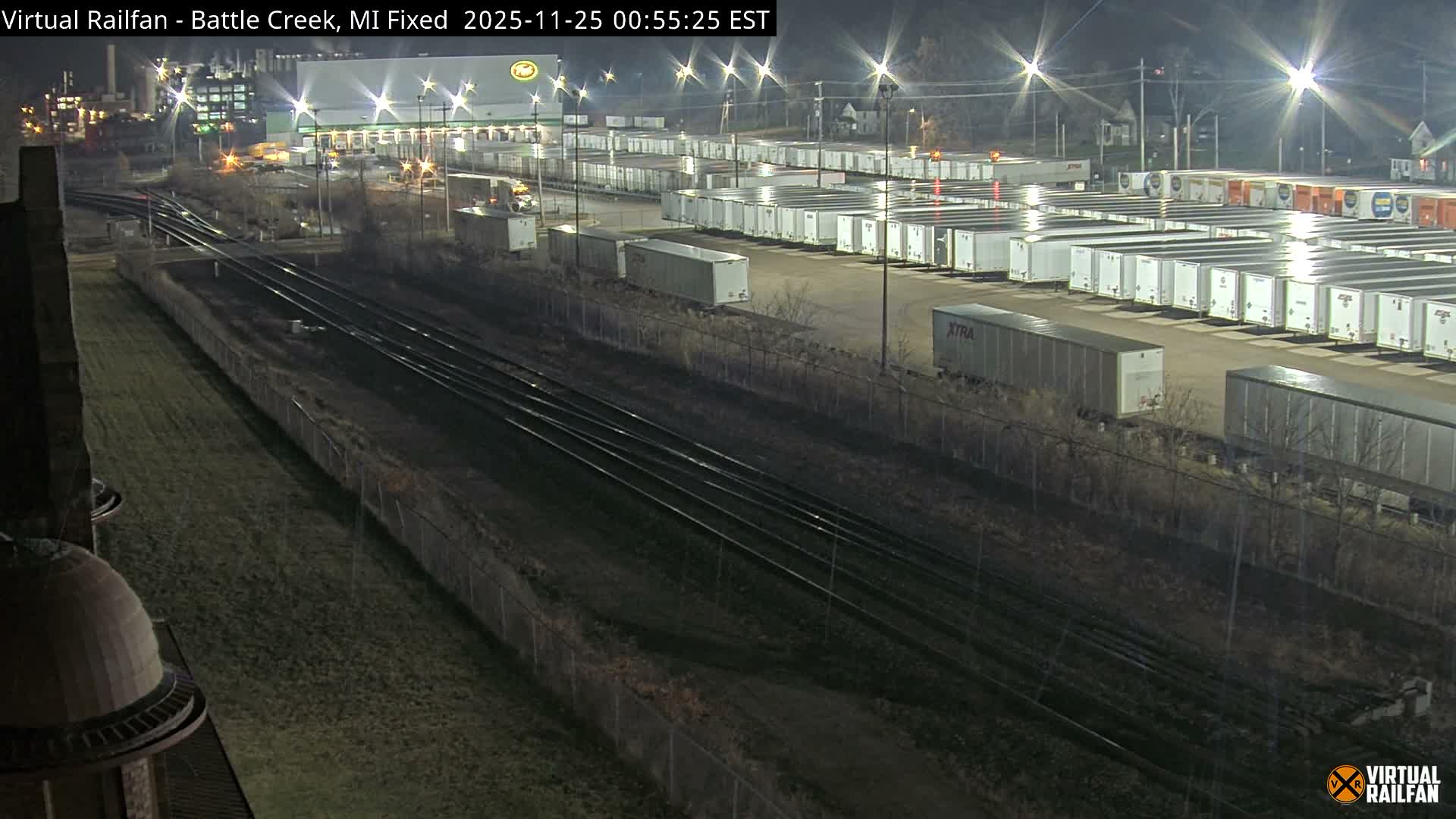 Michigan, Battle Creek Railroad Crossing & Post Shipping & Receving Depot Live Cam - Battle Creek, Calhoun, Michigan, USA