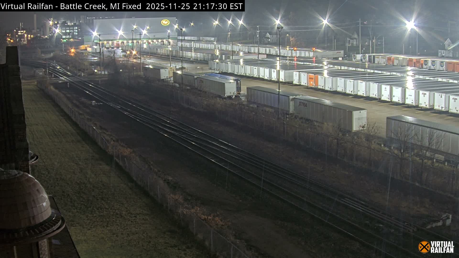 Michigan, Battle Creek Railroad Crossing & Post Shipping & Receving Depot Live Cam - Battle Creek, Calhoun, Michigan, USA