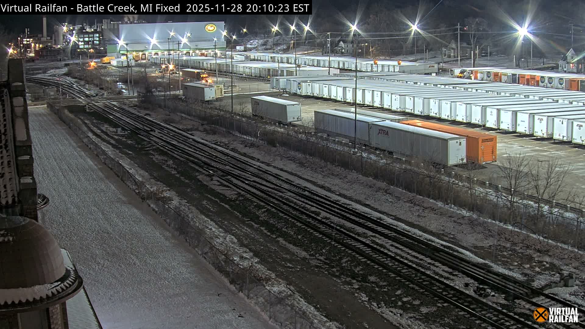 Michigan, Battle Creek Railroad Crossing & Post Shipping & Receving Depot Live Cam - Battle Creek, Calhoun, Michigan, USA