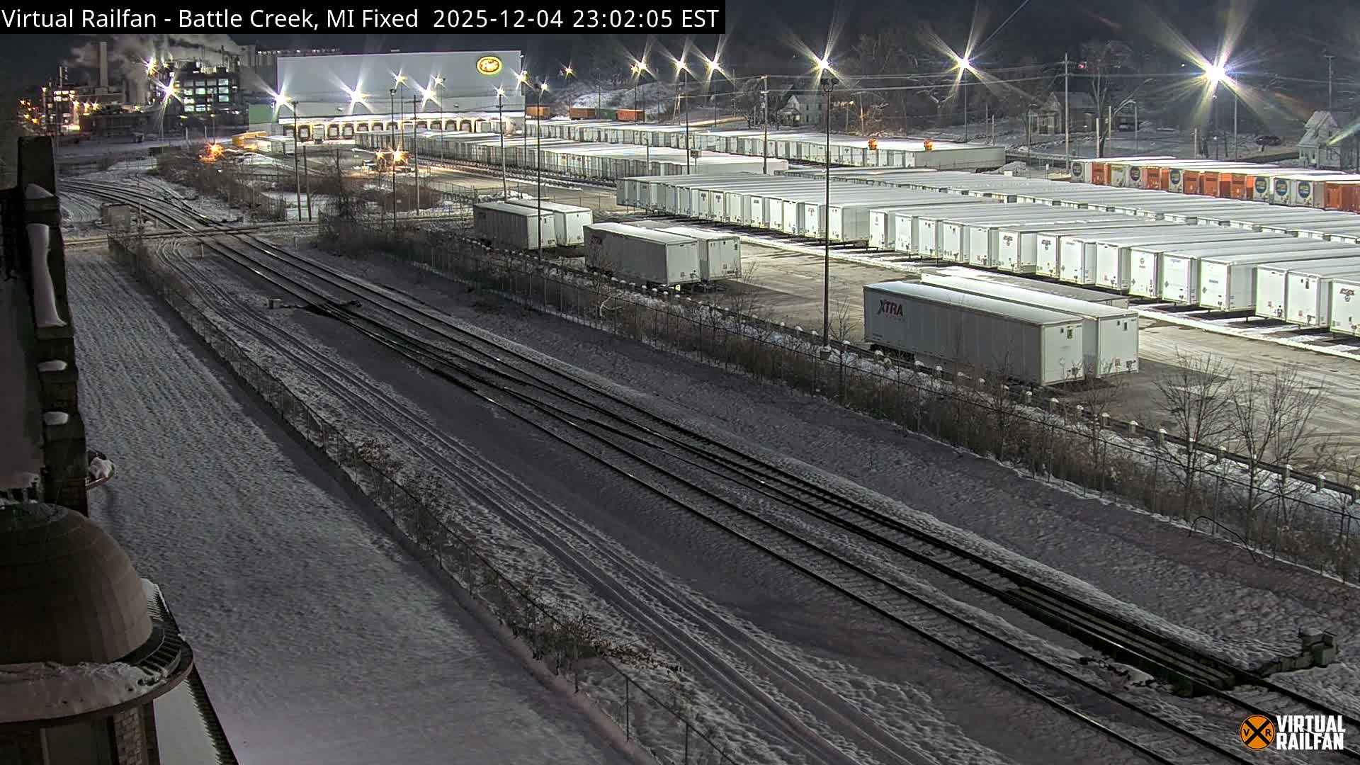 Michigan, Battle Creek Railroad Crossing & Post Shipping & Receving Depot Live Cam - Battle Creek, Calhoun, Michigan, USA
