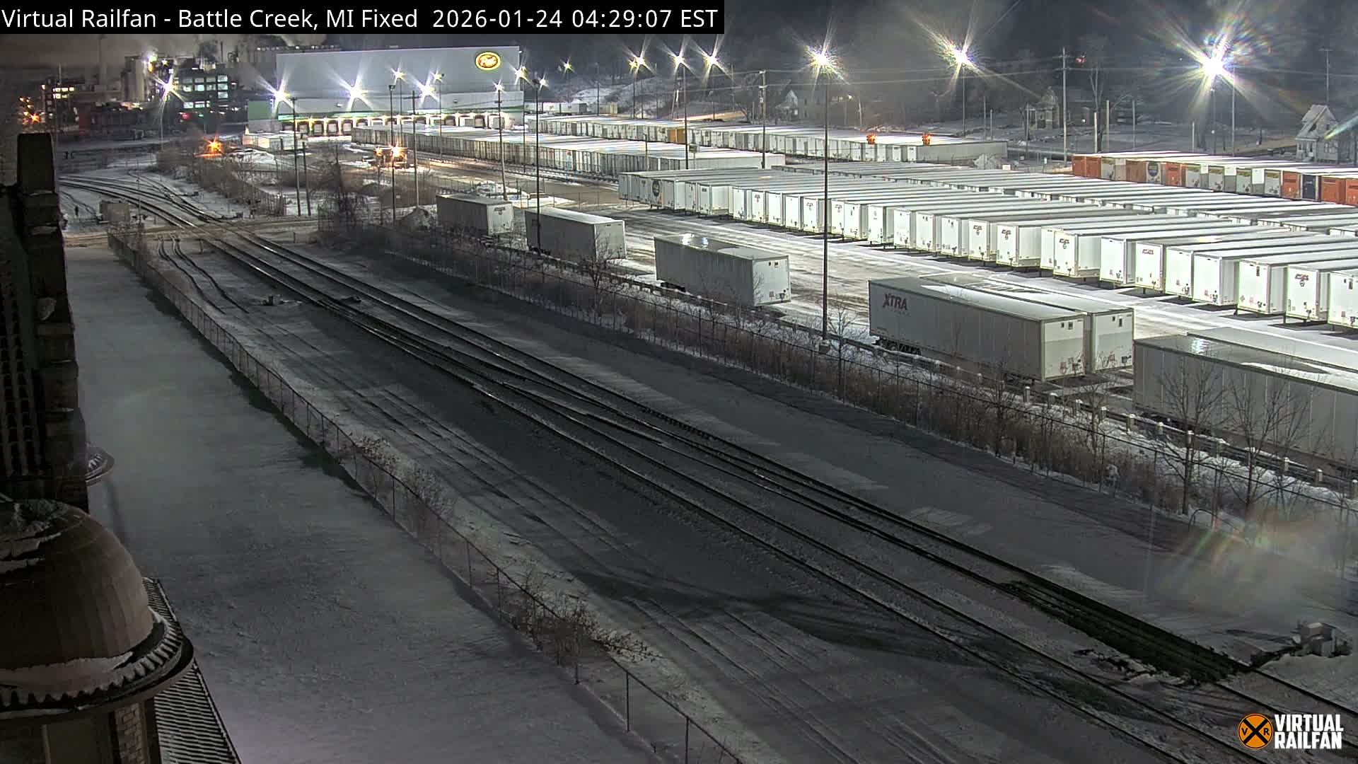Michigan, Battle Creek Railroad Crossing & Post Shipping & Receving Depot Live Cam - Battle Creek, Calhoun, Michigan, USA