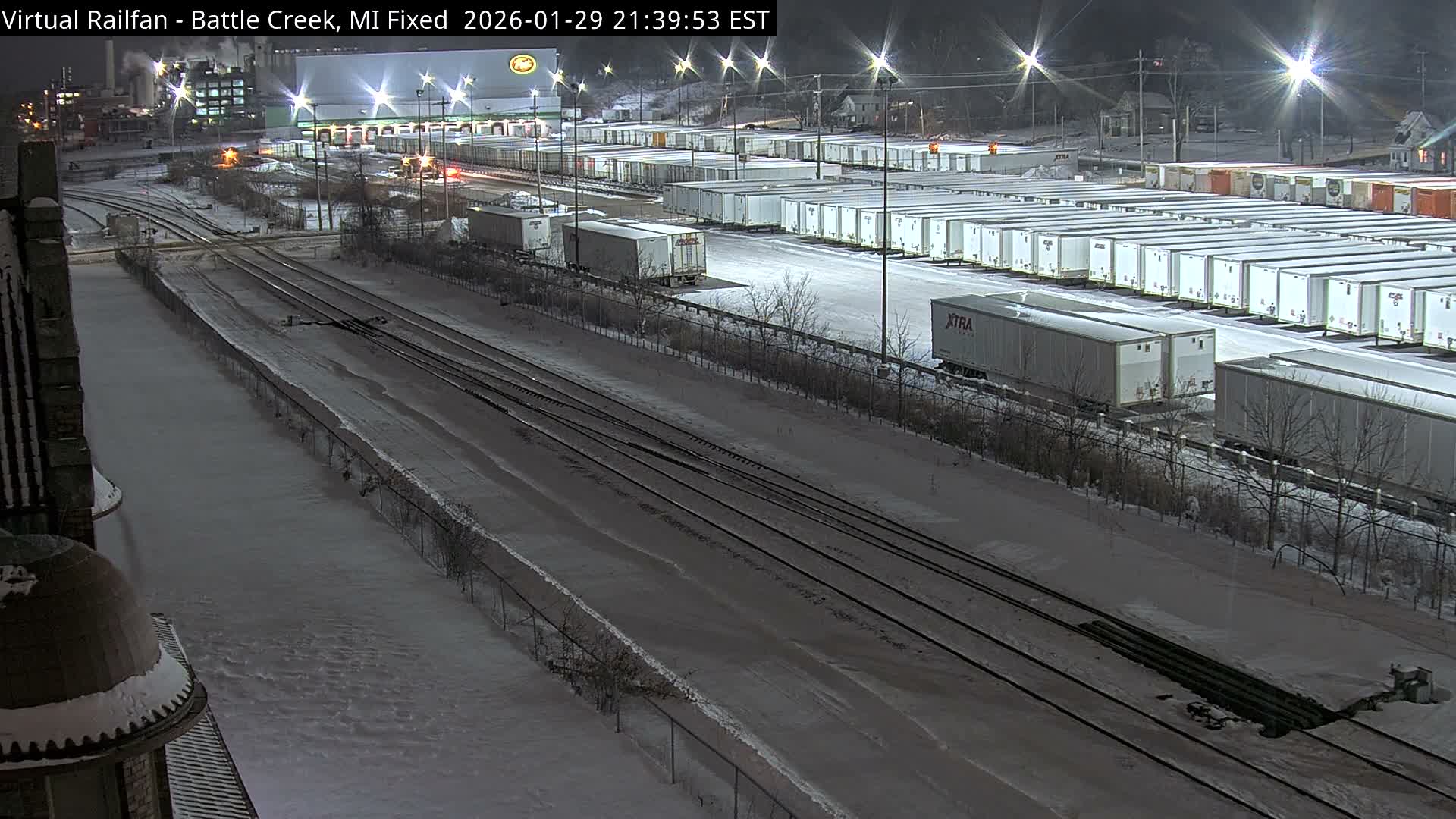 Michigan, Battle Creek Railroad Crossing & Post Shipping & Receving Depot Live Cam - Battle Creek, Calhoun, Michigan, USA