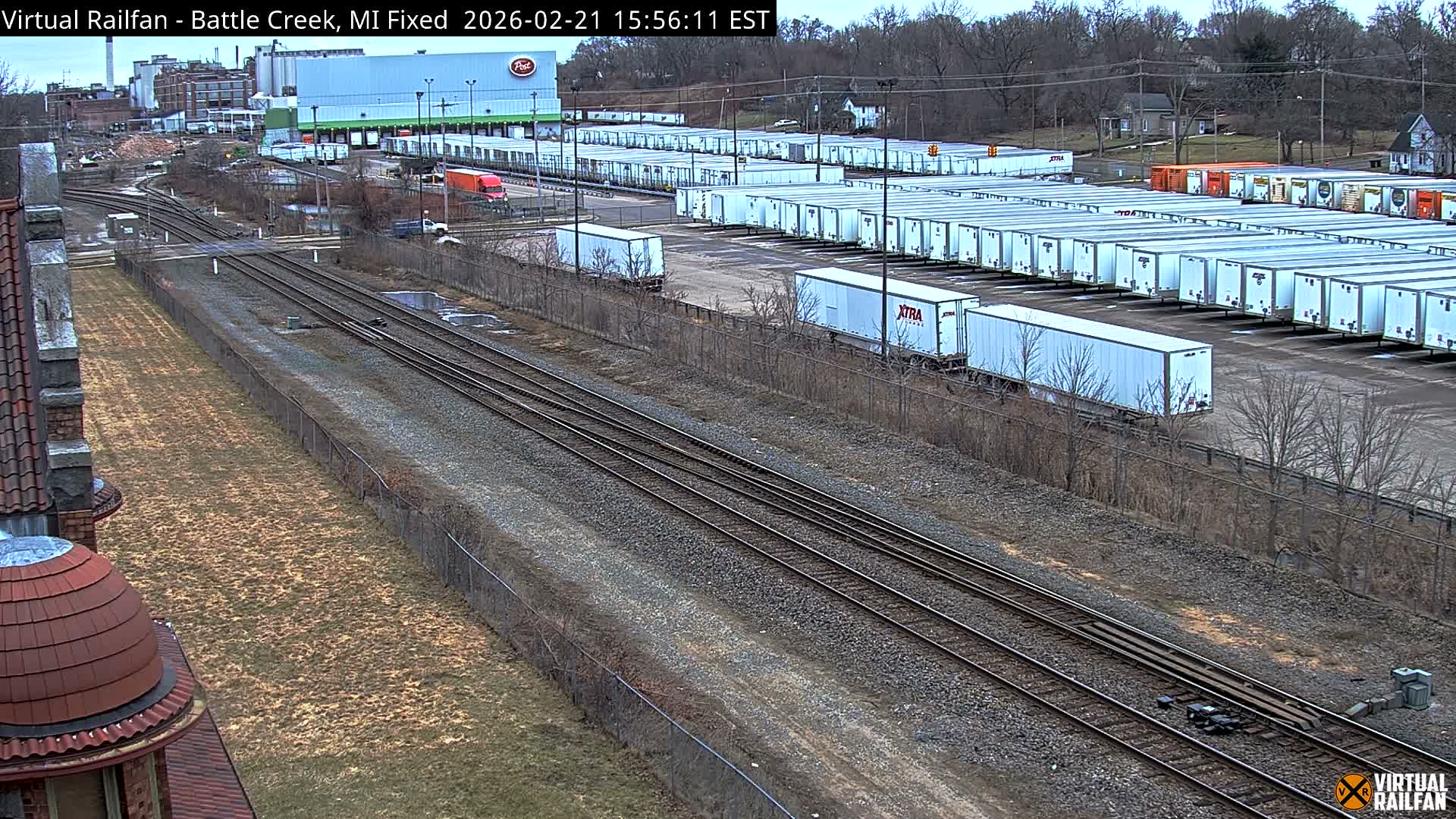 Michigan, Battle Creek Railroad Crossing & Post Shipping & Receving Depot Live Cam - Battle Creek, Calhoun, Michigan, USA