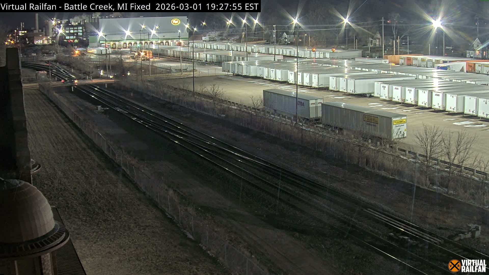 Michigan, Battle Creek Railroad Crossing & Post Shipping & Receving Depot Live Cam - Battle Creek, Calhoun, Michigan, USA