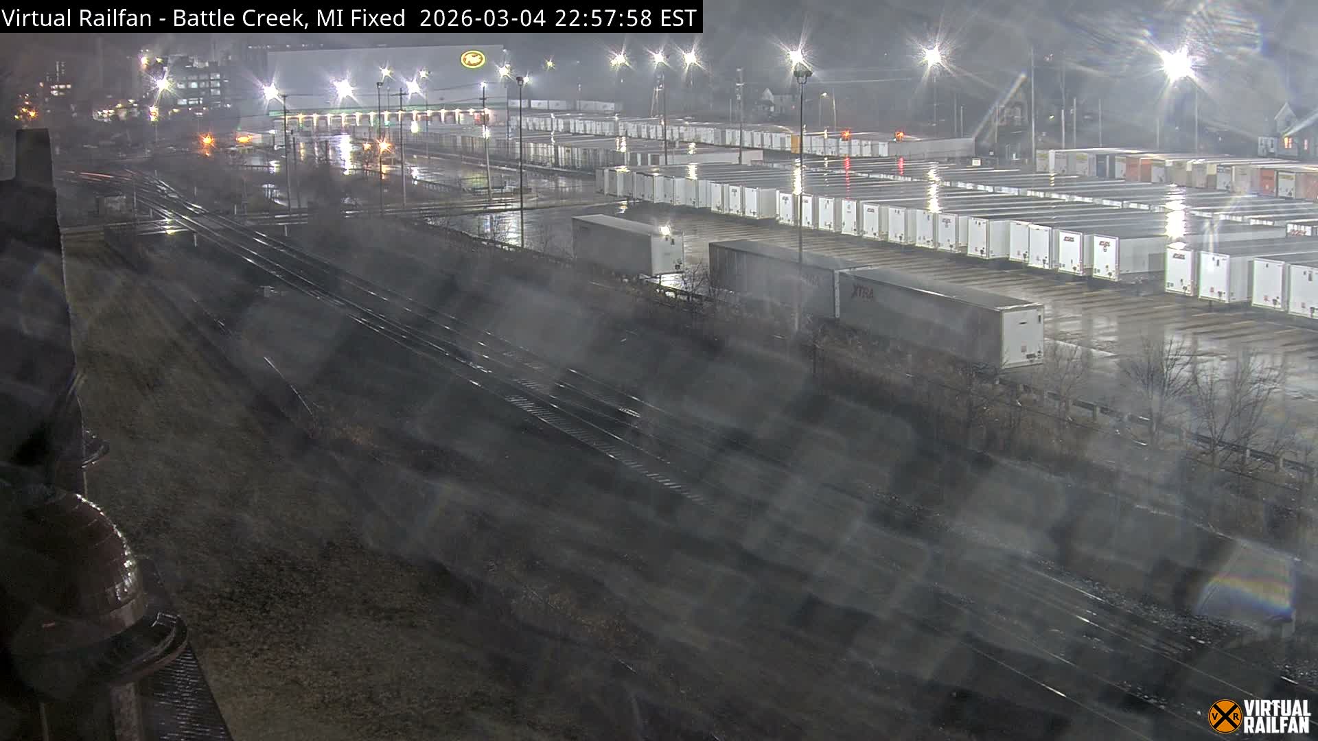 Michigan, Battle Creek Railroad Crossing & Post Shipping & Receving Depot Live Cam - Battle Creek, Calhoun, Michigan, USA