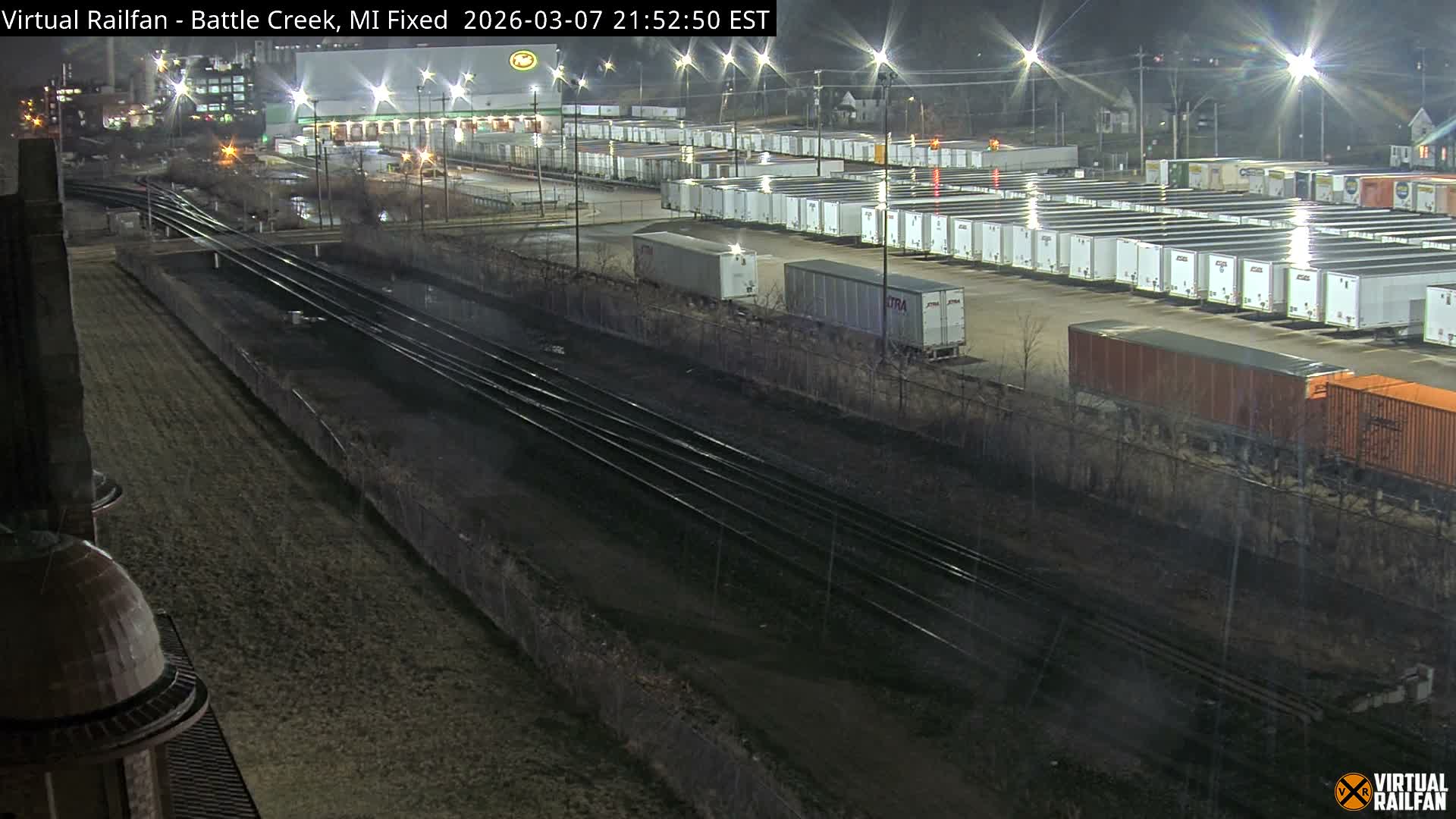 Michigan, Battle Creek Railroad Crossing & Post Shipping & Receving Depot Live Cam - Battle Creek, Calhoun, Michigan, USA