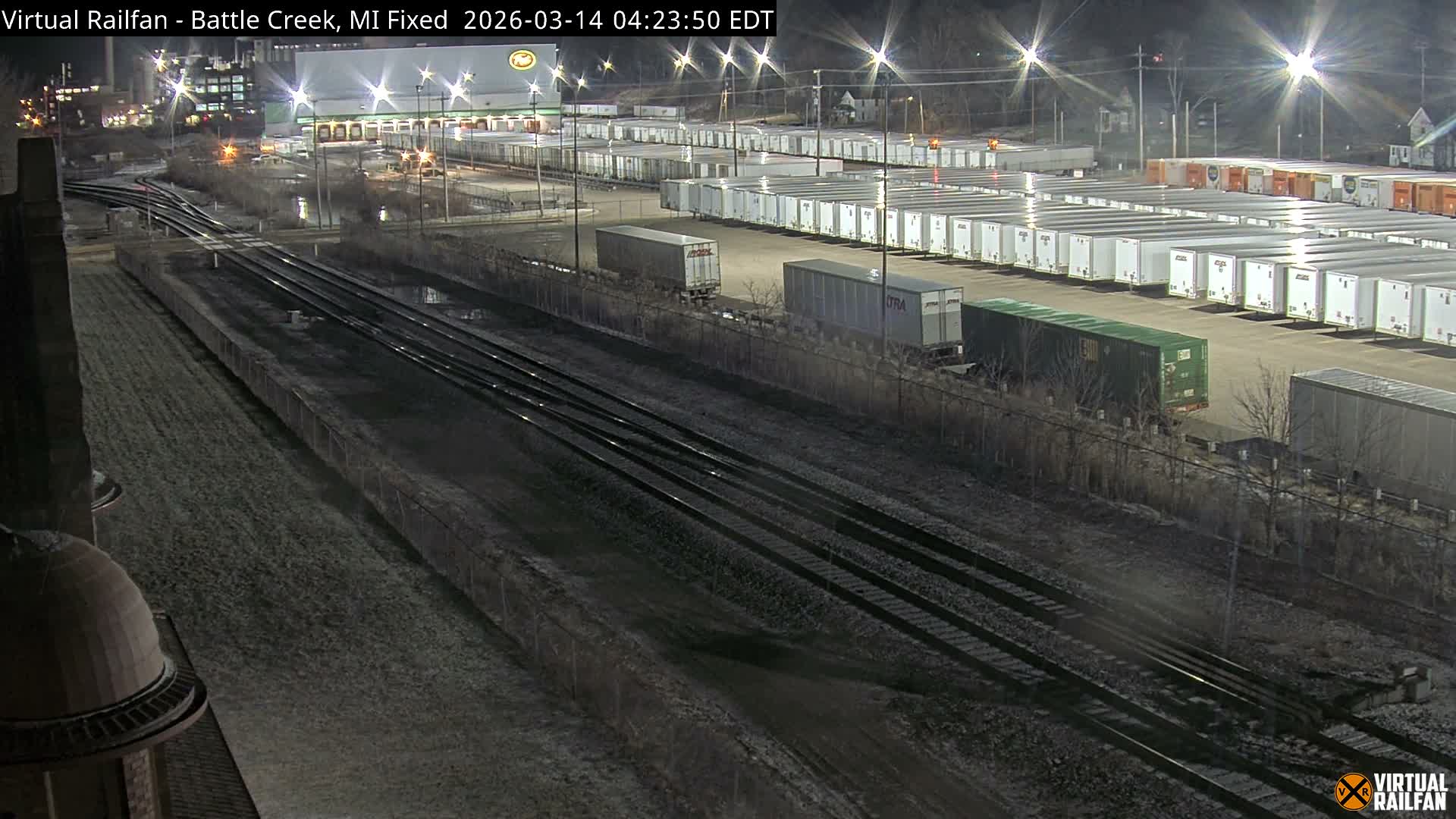 Michigan, Battle Creek Railroad Crossing & Post Shipping & Receving Depot Live Cam - Battle Creek, Calhoun, Michigan, USA