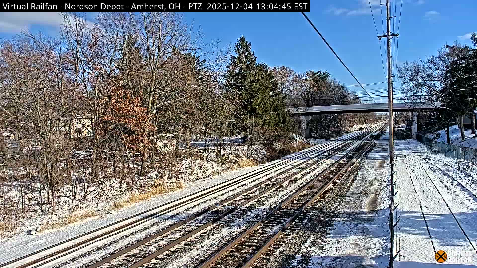 Ohio, Amherst City & Nordson Depot & Rail Crossing  PTZ towards East Live Cam - Amherst, Lorain, Ohio, USA