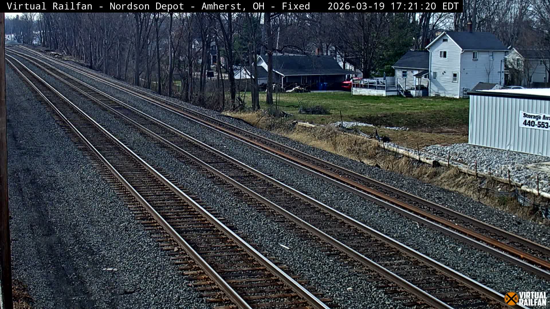 Ohio, Amherst City & Nordson Depot & Rail Crossing towards West Live Cam - Amherst, Lorain, Ohio, USA