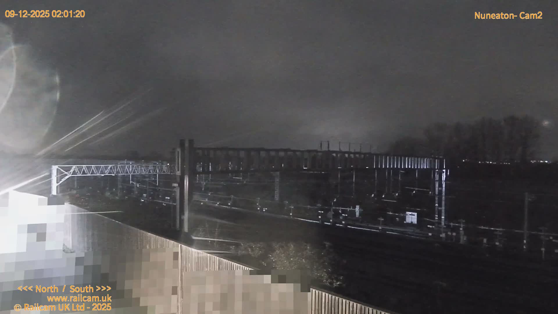 Nuneaton Railroad Crossing Live Cam - Nuneaton, nuneaton and Bedworth, Warwickshire, West Midlands, England, United Kingdom