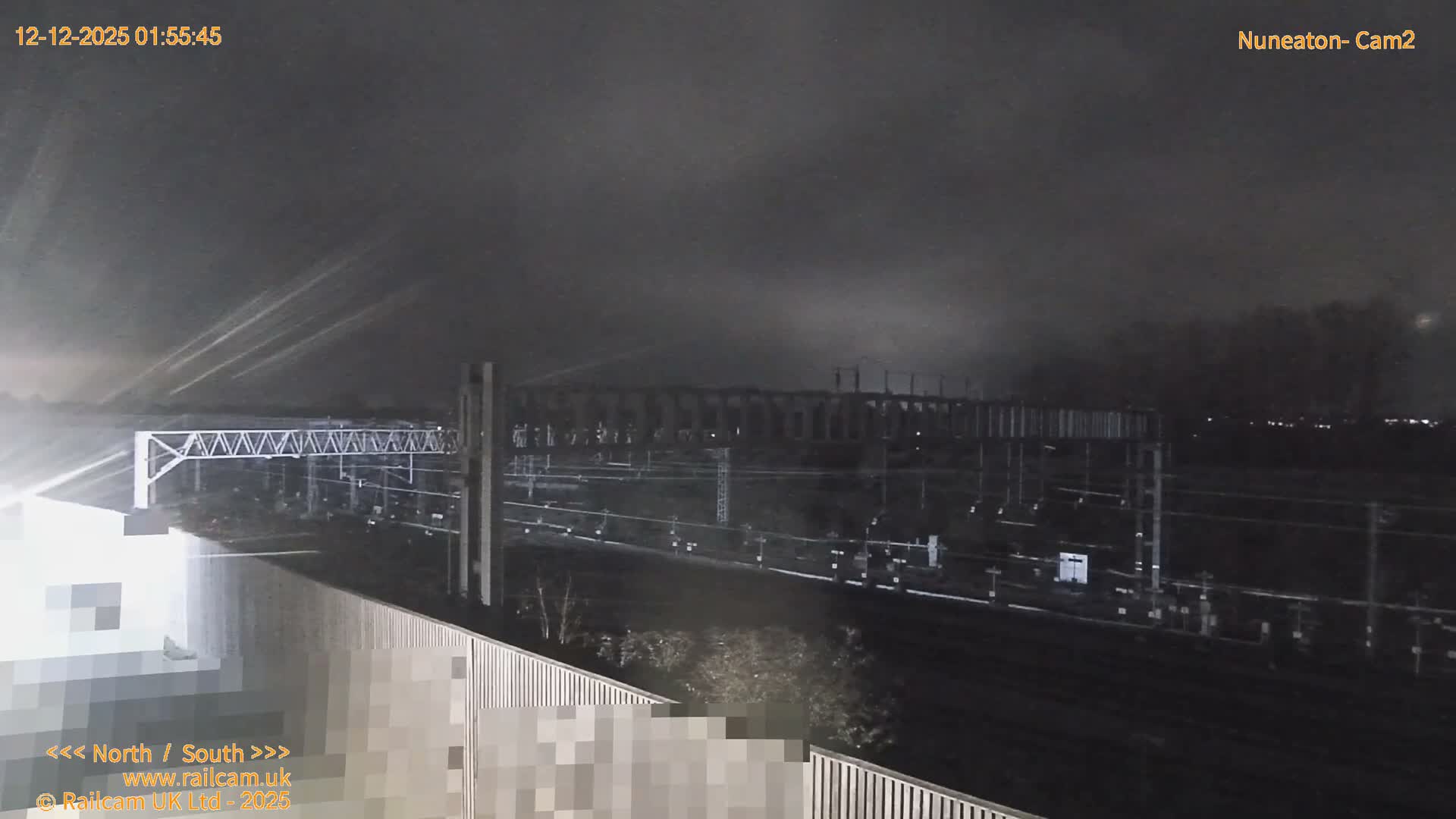 Nuneaton Railroad Crossing Live Cam - Nuneaton, nuneaton and Bedworth, Warwickshire, West Midlands, England, United Kingdom