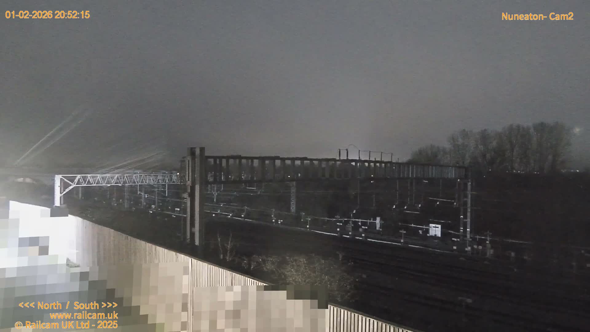 Nuneaton Railroad Crossing Live Cam - Nuneaton, nuneaton and Bedworth, Warwickshire, West Midlands, England, United Kingdom