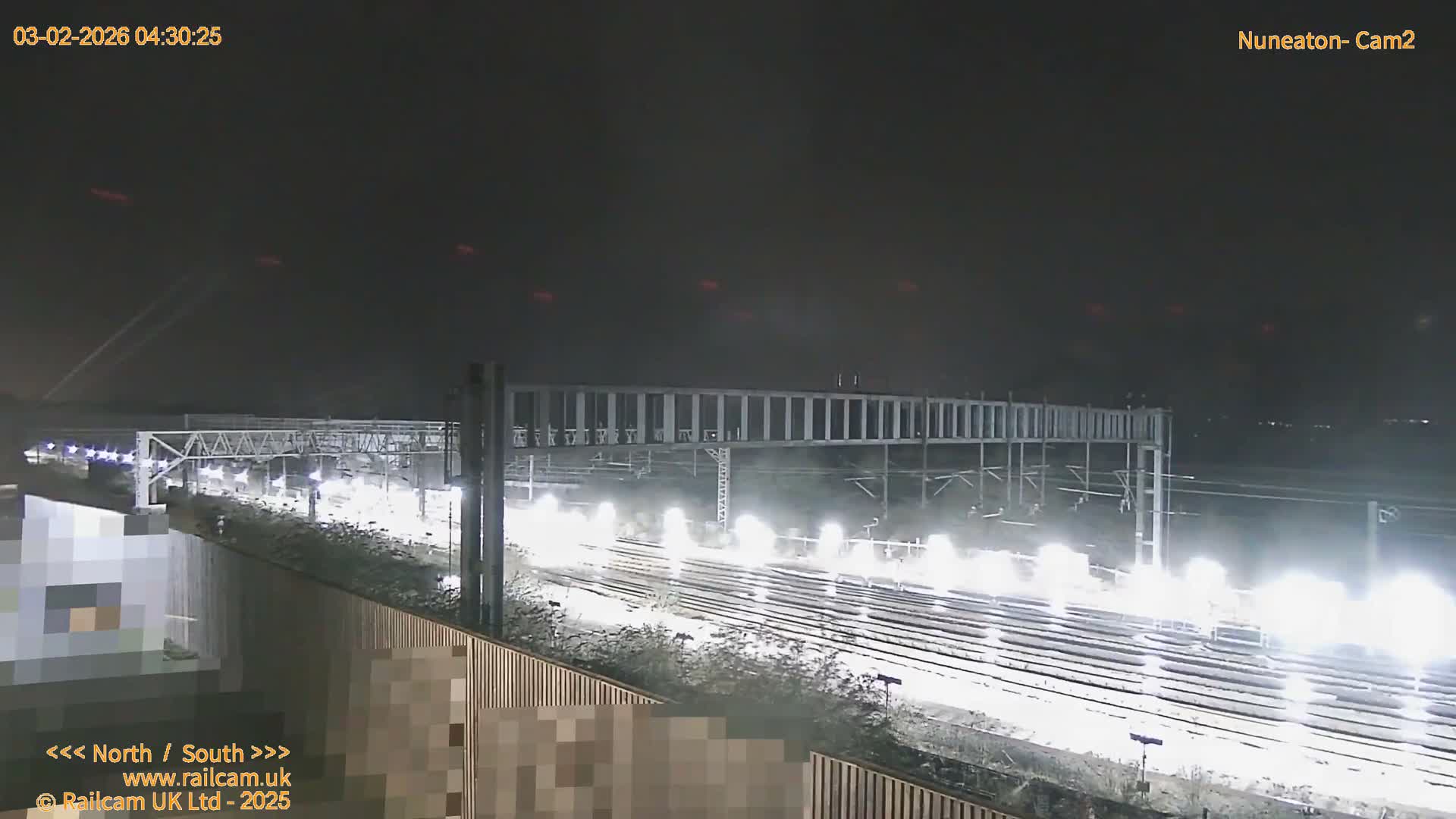 Nuneaton Railroad Crossing Live Cam - Nuneaton, nuneaton and Bedworth, Warwickshire, West Midlands, England, United Kingdom