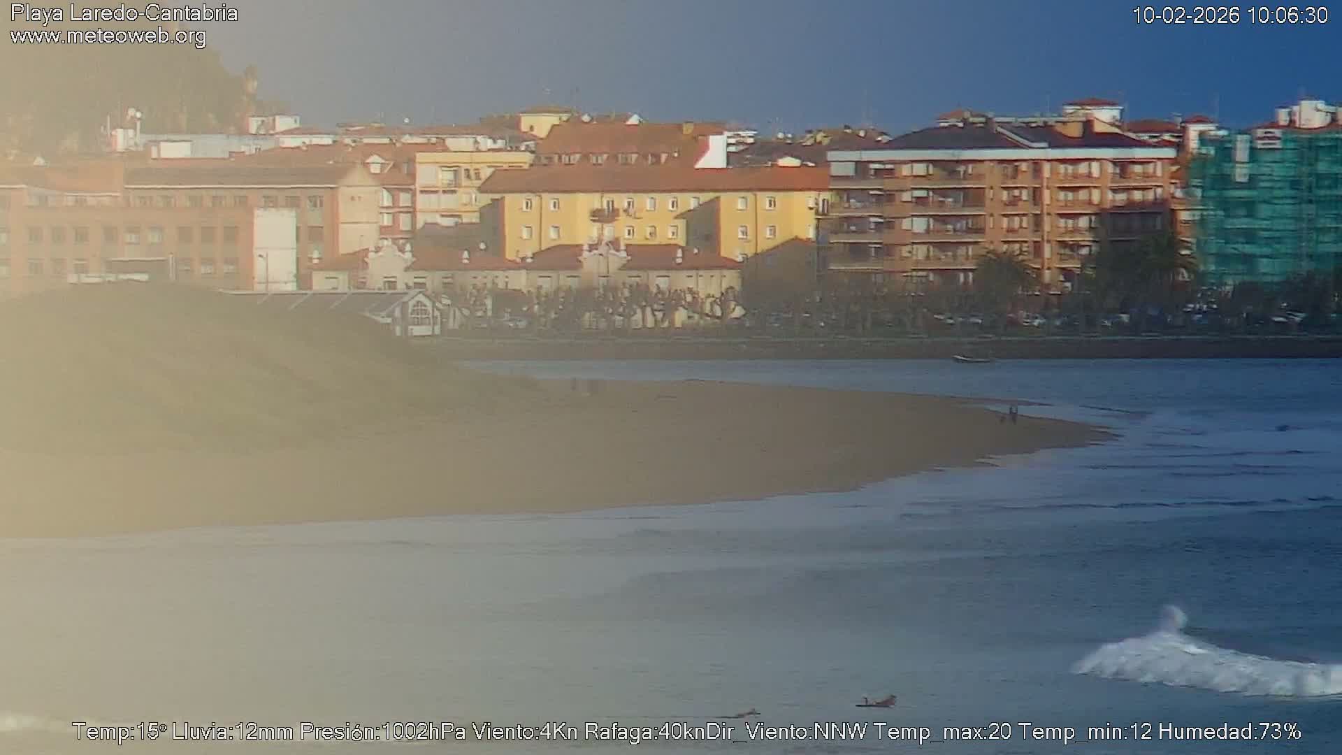 Playa de Laredo Beach Live Cam - Costa Oriental, Cantabria, Spain