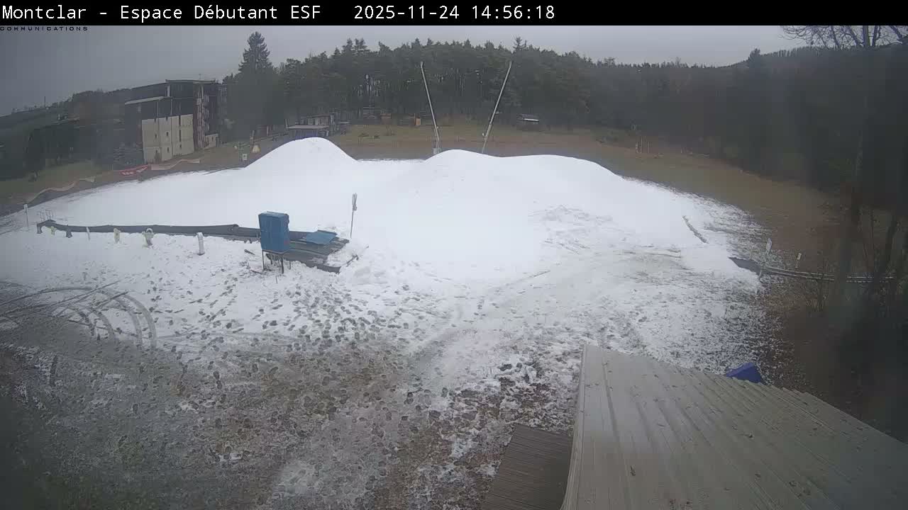 Saint Jaen, Montclar,l Espace Débutant (Beginner Area)  Live Cam - Digne-les-Bains, Alpes-de-Haute-Provence, Provence-Alpes-Côte d’Azur, France