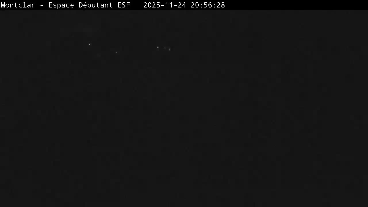 Saint Jaen, Montclar,l Espace Débutant (Beginner Area)  Live Cam - Digne-les-Bains, Alpes-de-Haute-Provence, Provence-Alpes-Côte d’Azur, France