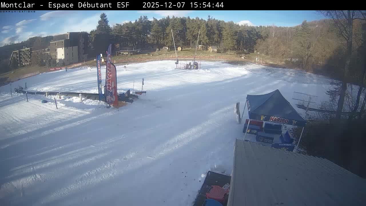 Saint Jaen, Montclar,l Espace Débutant (Beginner Area)  Live Cam - Digne-les-Bains, Alpes-de-Haute-Provence, Provence-Alpes-Côte d’Azur, France