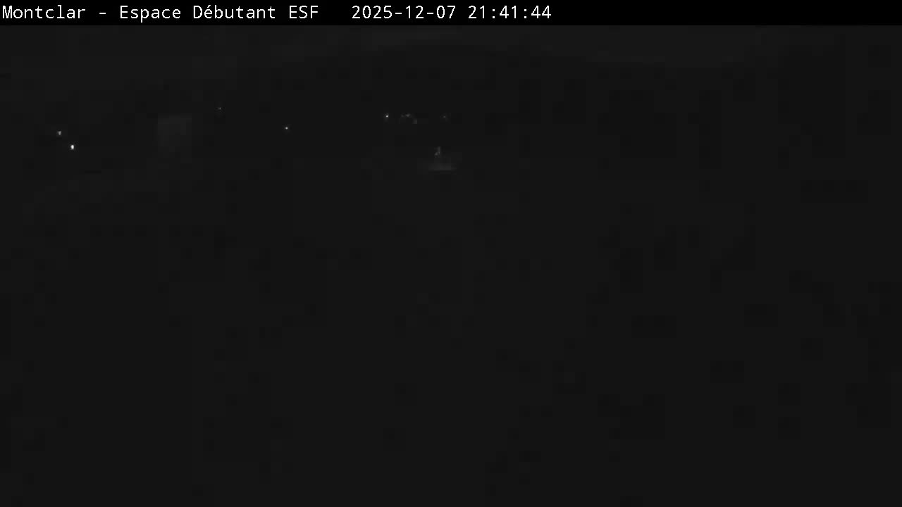 Saint Jaen, Montclar,l Espace Débutant (Beginner Area)  Live Cam - Digne-les-Bains, Alpes-de-Haute-Provence, Provence-Alpes-Côte d’Azur, France